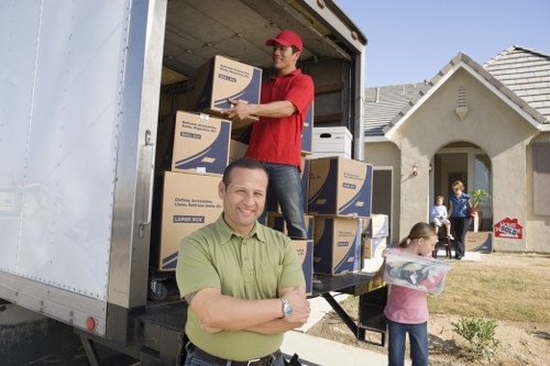 Local removal service assisting with a careful home relocation