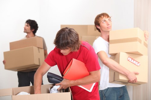 Packing boxes and moving supplies for Childshill customers