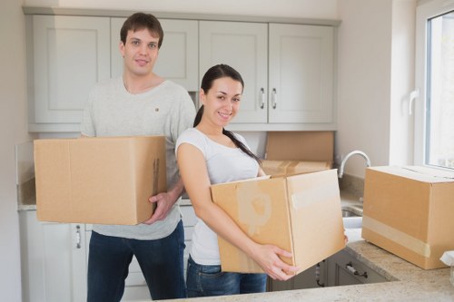 Packing and loading support for commercial relocations in Childshill